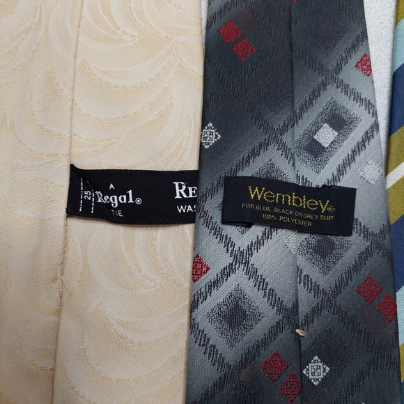 Men's Ties Lot of 6 Vintage Halston Puccini Wembley Regal Regalon Necktie Men - Picture 4 of 9